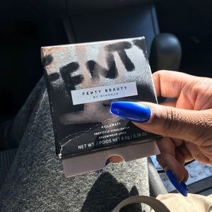 Fenty Beauty Trophy Wife Highlighter